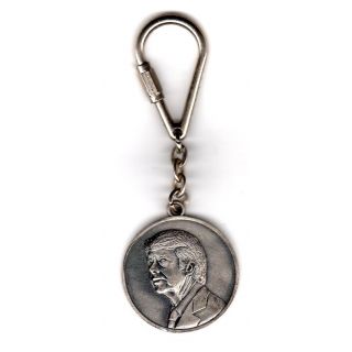 NEAT JIMMY CARTER CAMPAIGN KEY CHAIN MEDAL